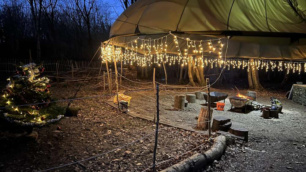 Into Darkness (Christmas)